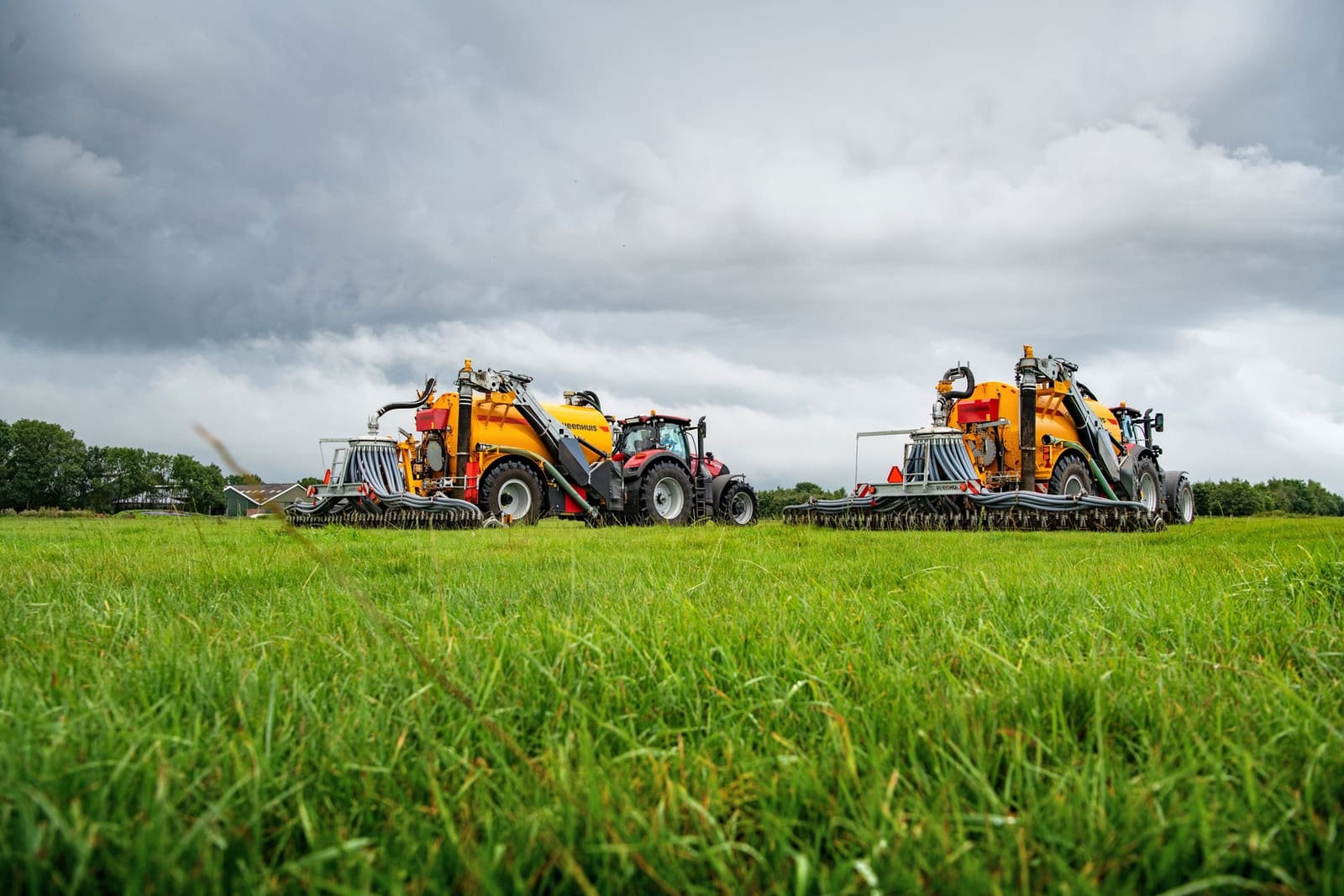 Veenhuis_Tanks-veld-Roelofs